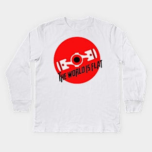 the world is flat Kids Long Sleeve T-Shirt